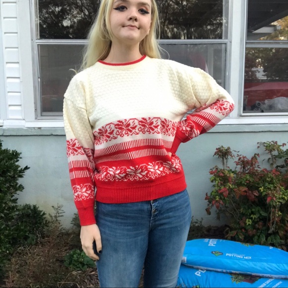 Vintage 80s red and cream sweater - Picture 2 of 4